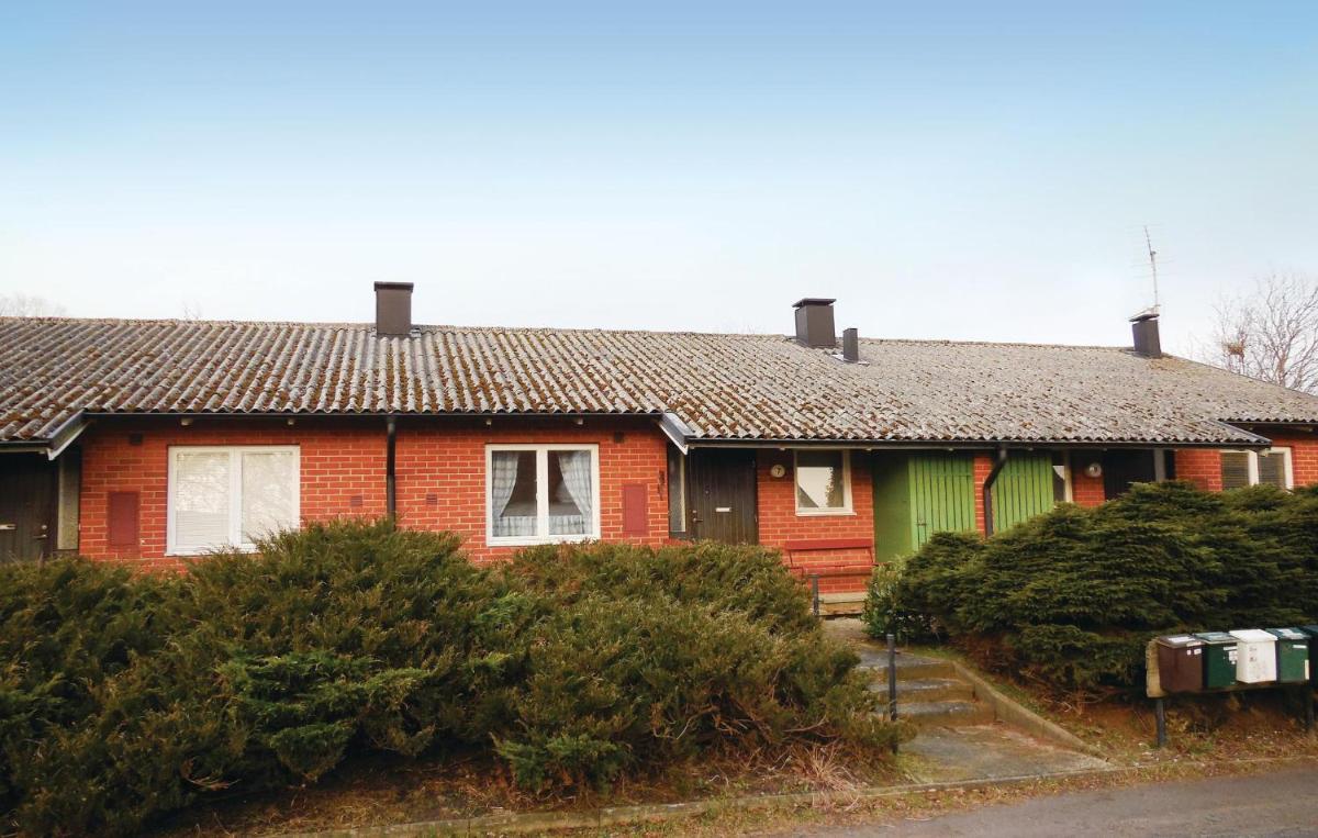 1 Bedroom Awesome Apartment In Kivik