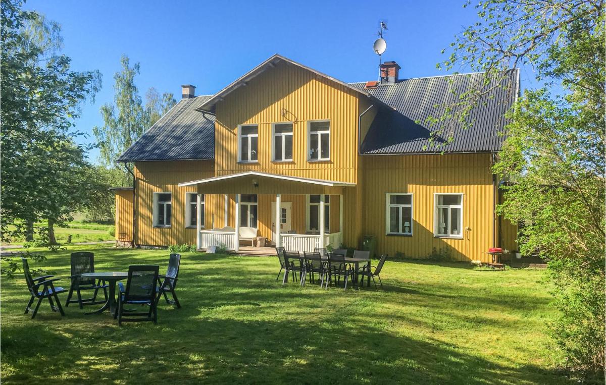 5 Bedroom Gorgeous Home In Vrmlands Nyster