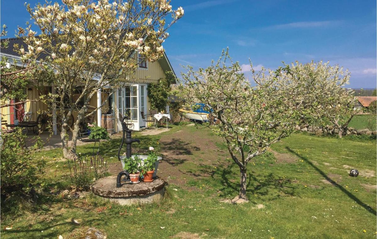 Amazing Home In Fjälkinge With Lake View