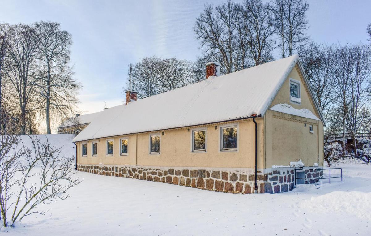 Amazing Home In Tomelilla With Wi-fi