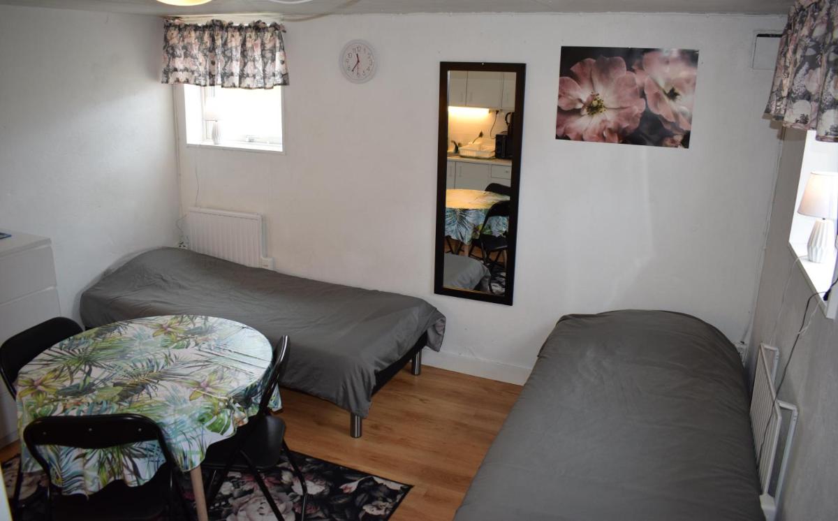 Apartment with shared bathroom in central Kiruna 2