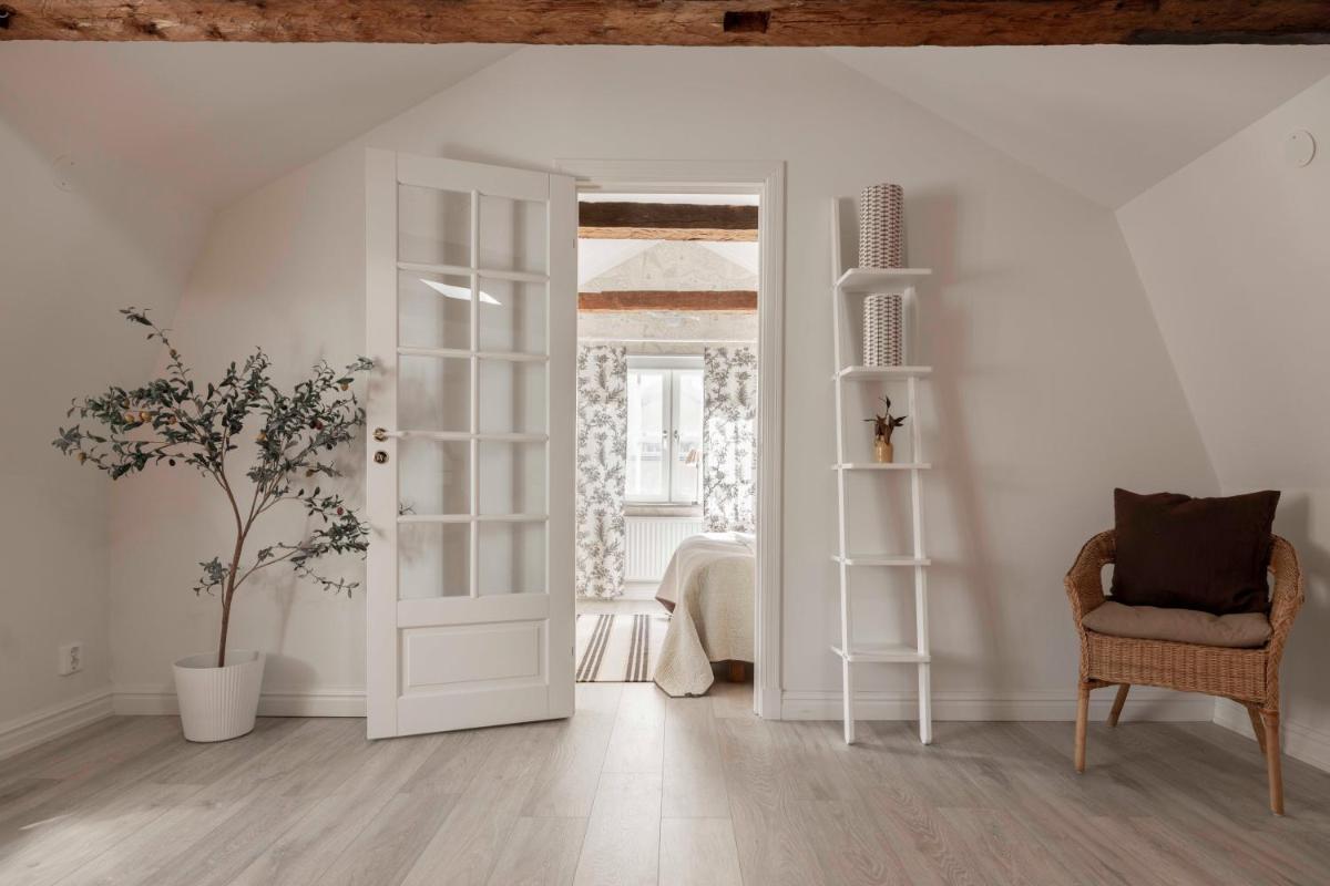 Beautiful 2 bedroom apartment in heart of Visby
