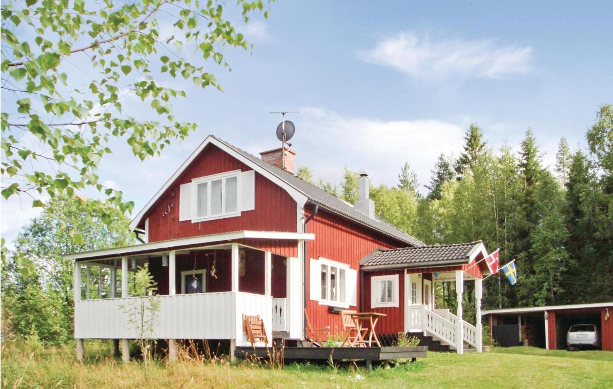 Beautiful Home In Lesjfors With Sauna