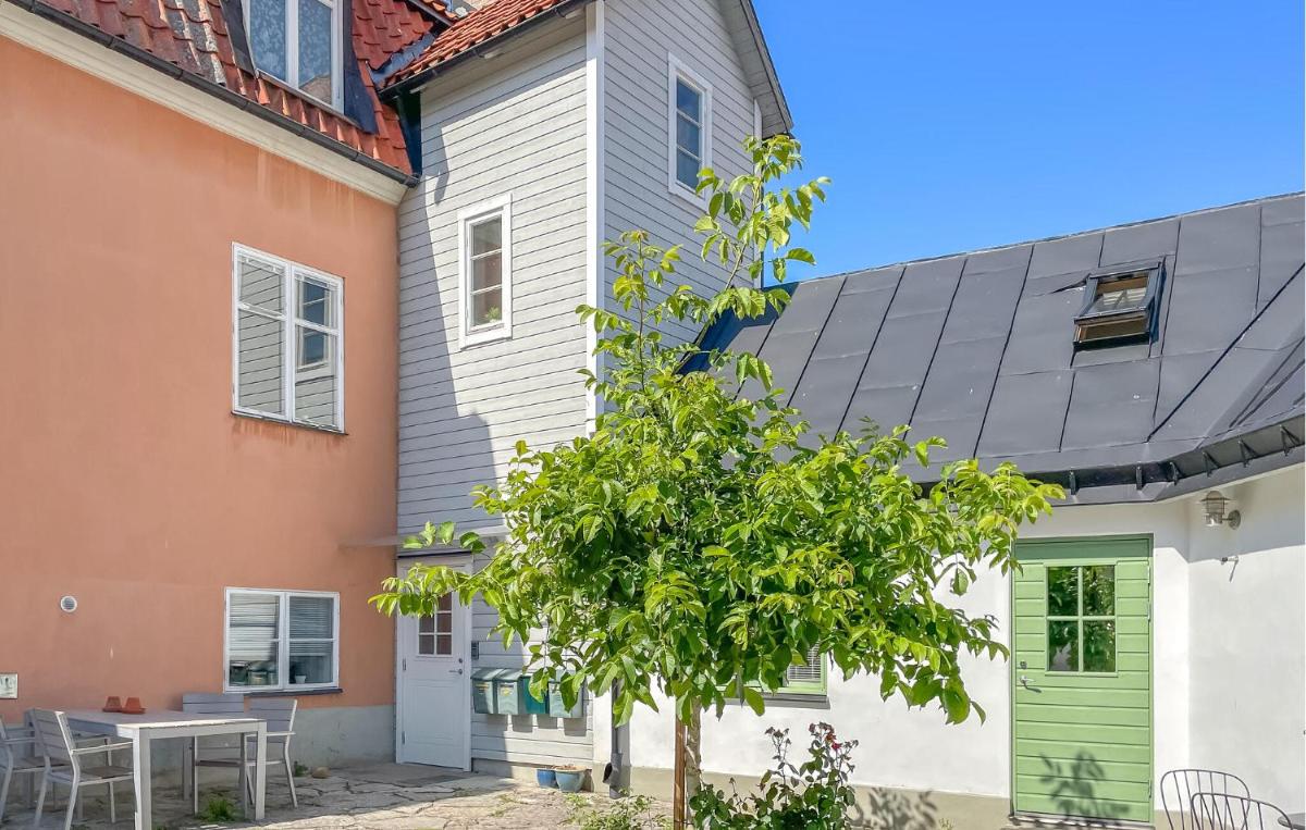 Cozy Apartment In Visby With Wifi