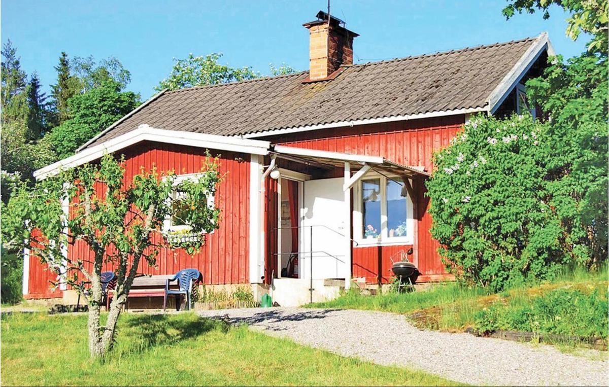 Cozy Home In Nshulta With Kitchen