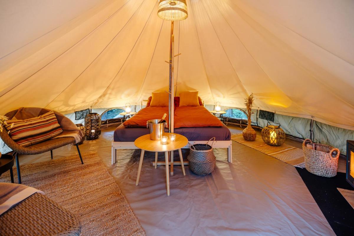 Glampingtält i naturen