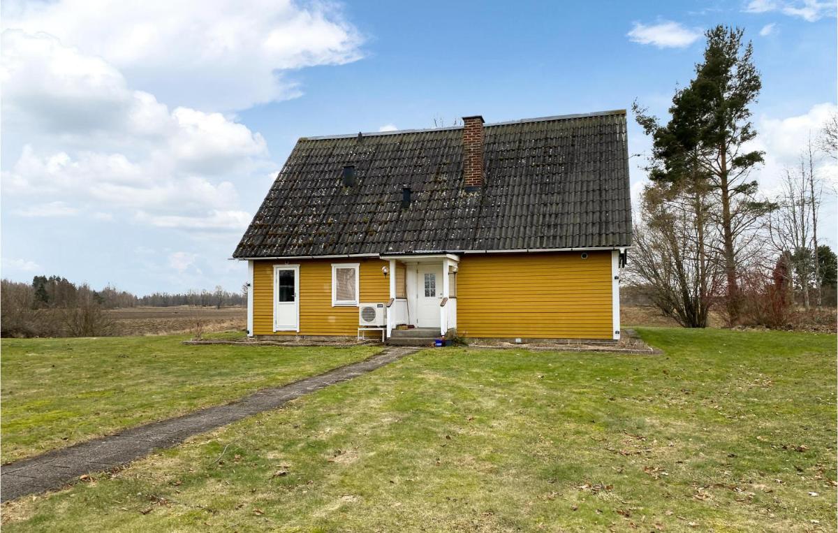 Gorgeous Home In Tjllmo With Kitchen