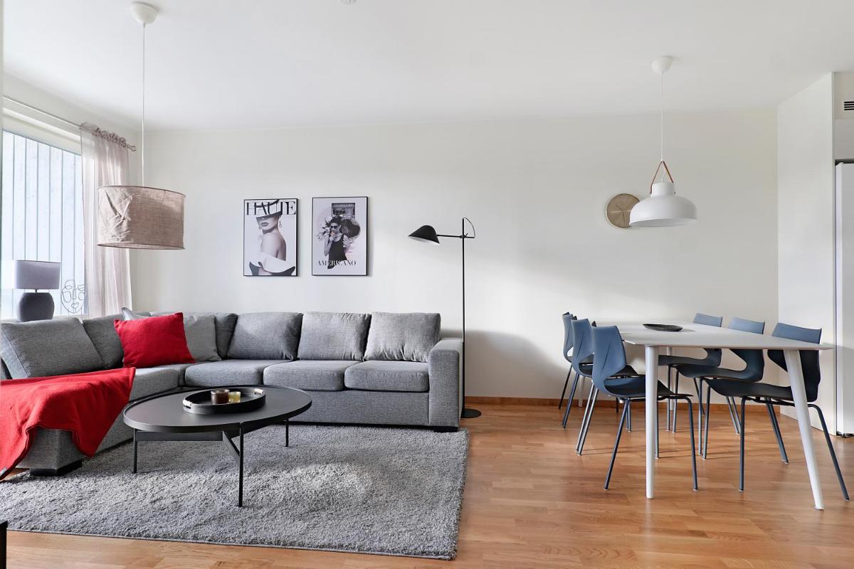 Guestly Homes - 3BR Superior Apartment