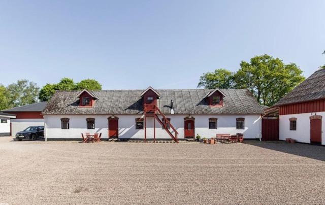 Lantlig lägenhet utanför Veberöd