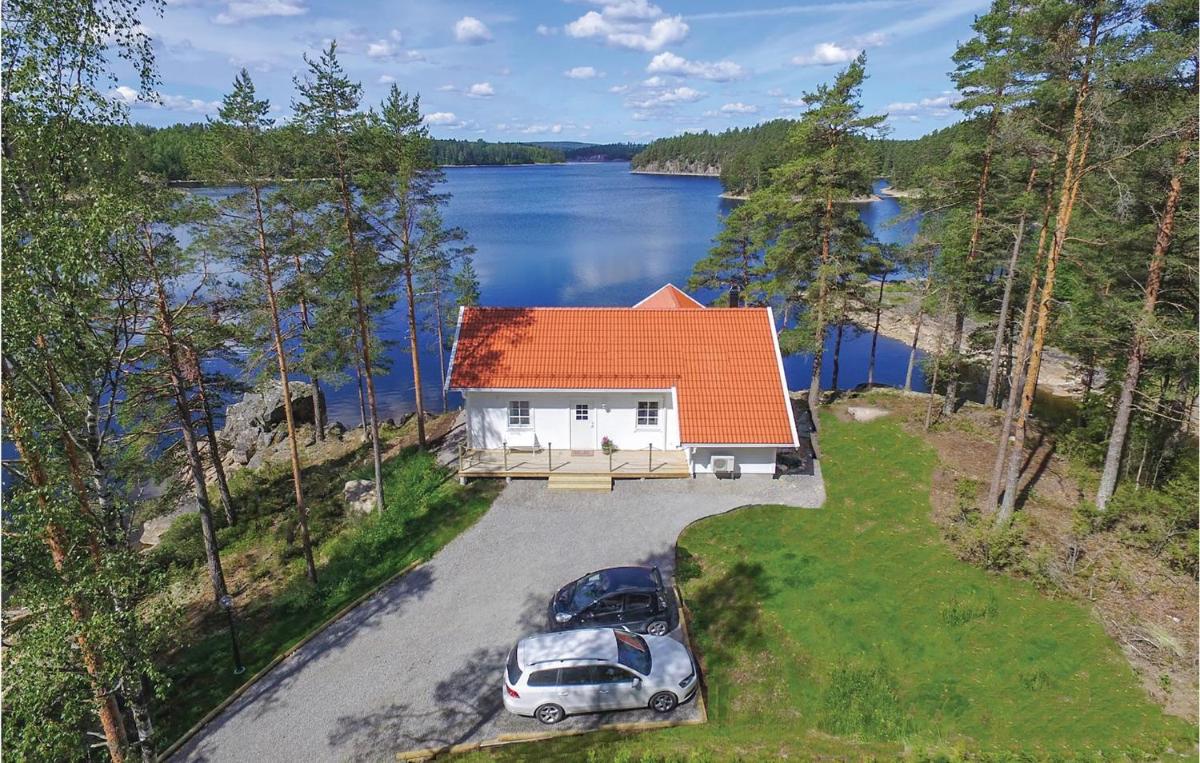 Lovely Home In Årjäng With House Sea View