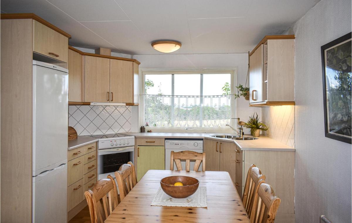 Lovely Home In Klågerup With Kitchen