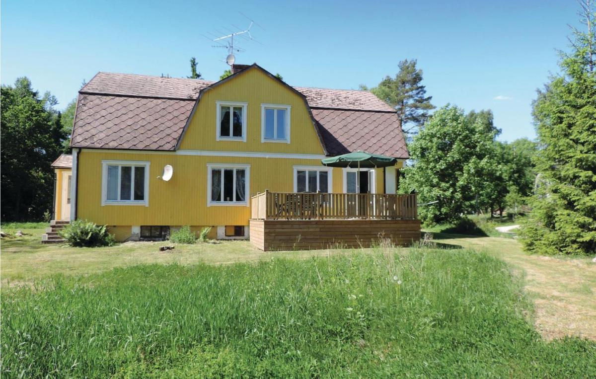 Nice Home In Markaryd With Kitchen