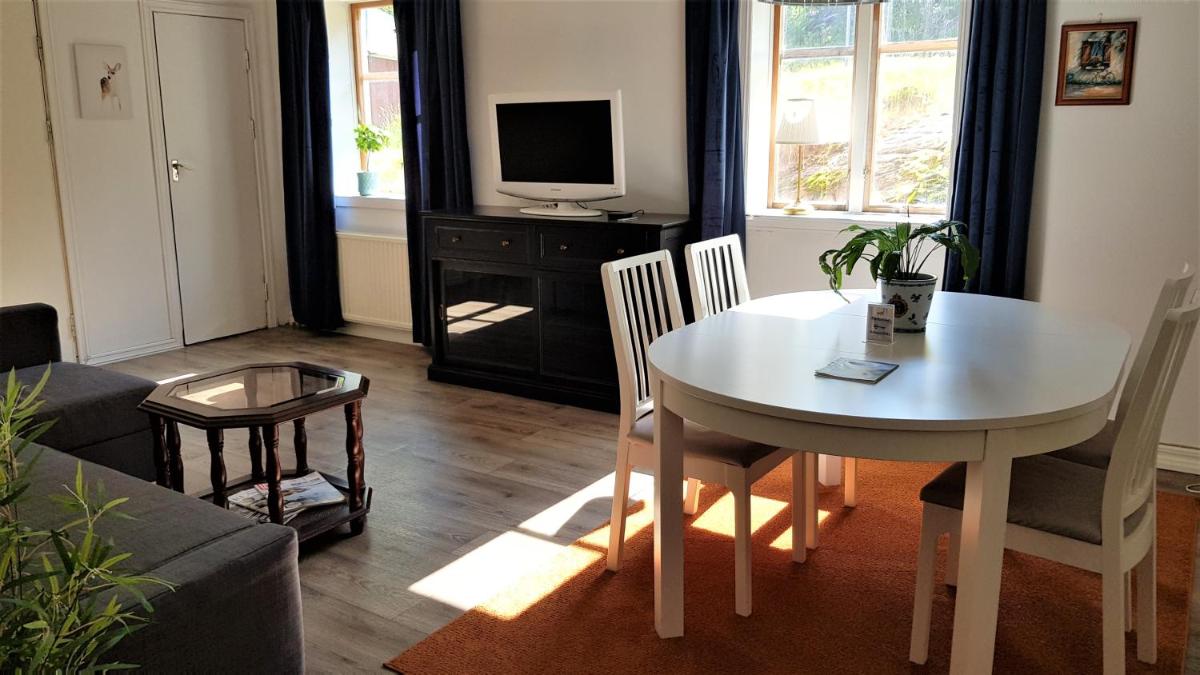 Parkvillan Sunshine Living Condo