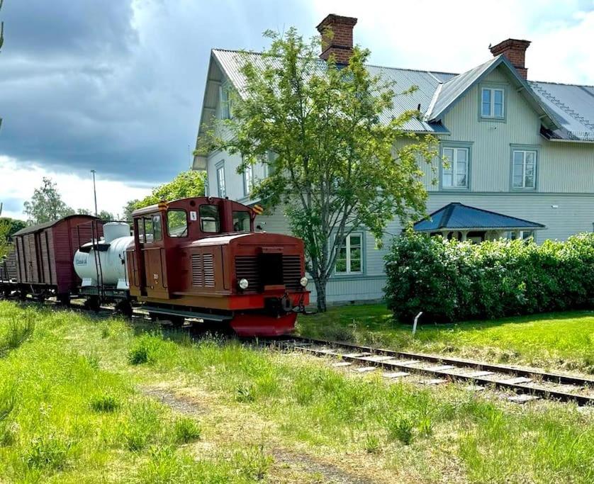 Sjönära Villa Lilla Emma, Jädraås, nära Kungsbacken