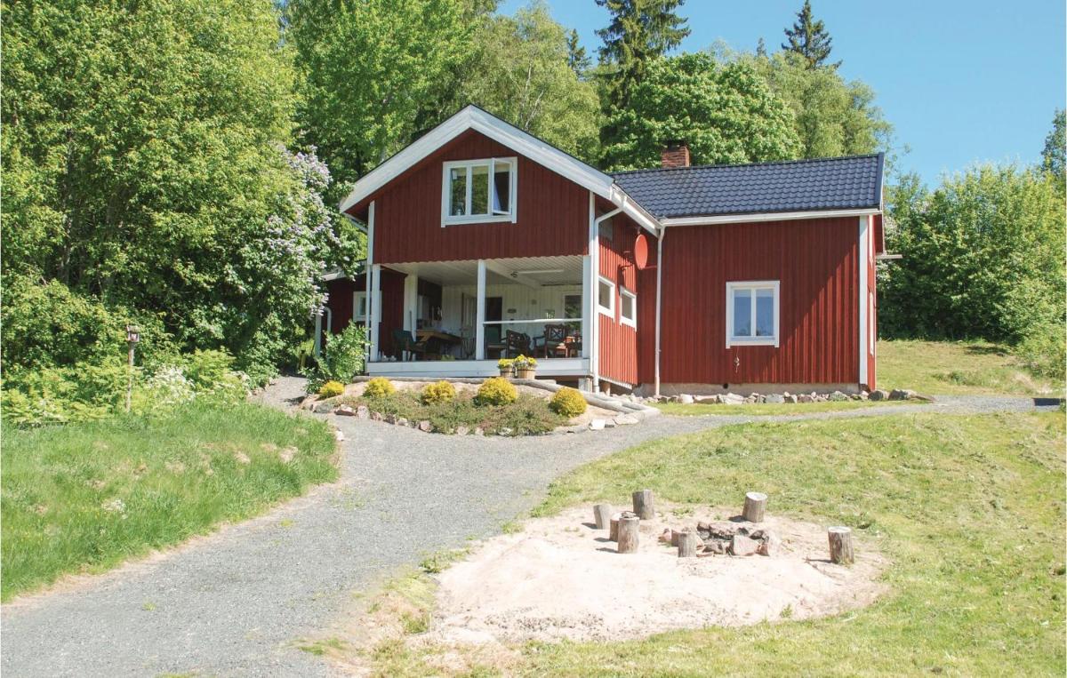 Stunning Home In Nordmarkshyttan With Sauna